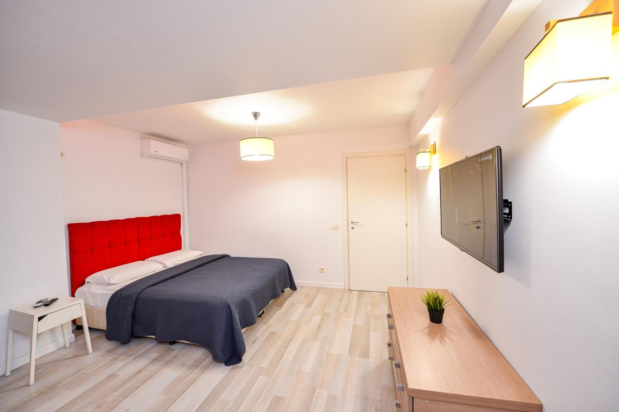 Pierre Cardin Deluxe Apartment With Terrace By Magniflex Букурещ Екстериор снимка
