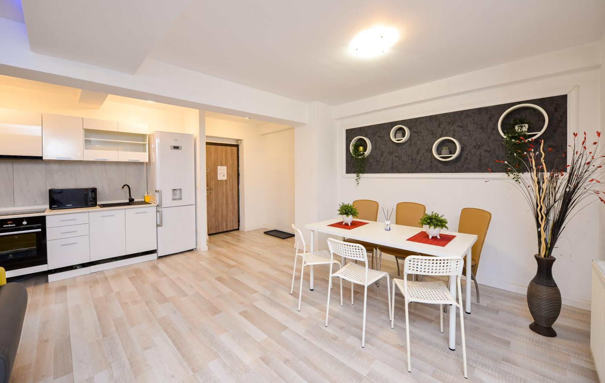 Pierre Cardin Deluxe Apartment With Terrace By Magniflex Букурещ Екстериор снимка