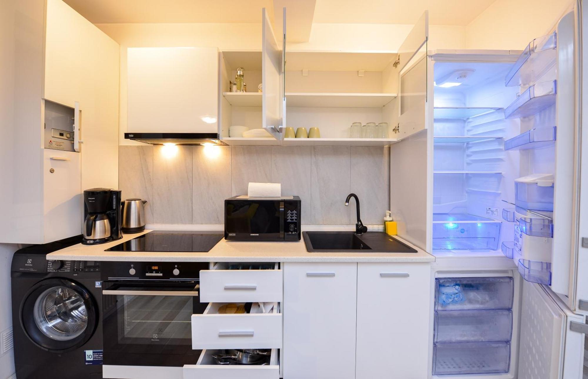 Pierre Cardin Deluxe Apartment With Terrace By Magniflex Букурещ Екстериор снимка