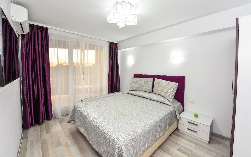 Pierre Cardin Deluxe Apartment With Terrace By Magniflex Букурещ Екстериор снимка